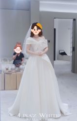 点击看大图 -Renee芮亦婚纱