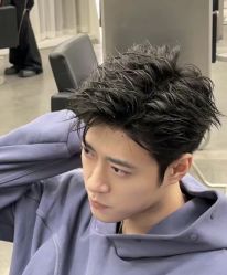 -尤司男士国潮理发馆