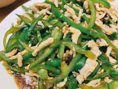 青椒肉丝盖浇饭-蒋家桥饺面店(奥邦店)