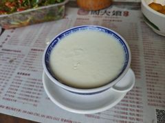-周大娘牛乳(旧寨古村总店)
