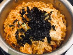 辛拉面-富乐满韩国正宗炸鸡韩国料理(虹泉路店)