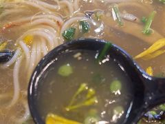 -桥香园云南过桥米线(红龙井店)