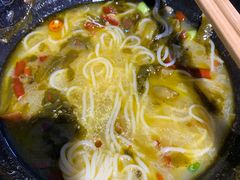 -渝和喵叔米线(南坪万达店)