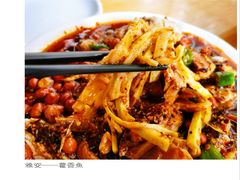 凉拌鸡-老字号怡玺·藿香雅鱼(20年雅安店)