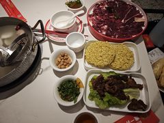 -八合里潮汕鲜牛肉火锅(上海汇智广场店)