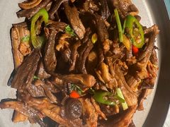 -车之谷·汽车文化主题餐厅(汽开店)