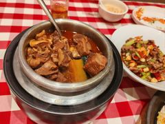 土豆胡萝卜小锅牛腩-西贝(金桥店)