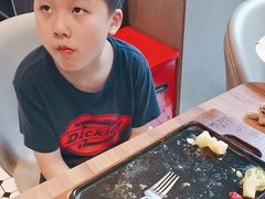 -必胜客(曹杨店)