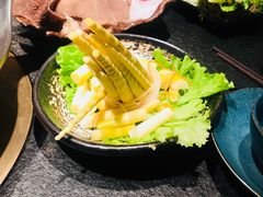 -湊湊火锅·茶憩(打浦桥日月光店)