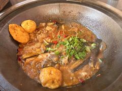 -山妹子铁锅炖