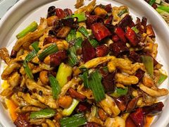 -泉味道贵州厨房(三里河店)