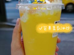 狮鹫兽-维维豆奶(金鹰新街口店)