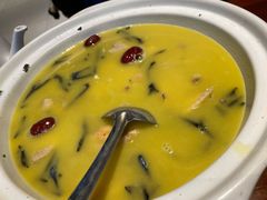 岩耳土鸡汤-唐师傅湘西名菜馆(武陵路店)