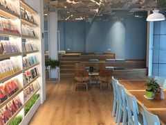 -猫的天空之城概念书店(北戴河蔚蓝海岸店)