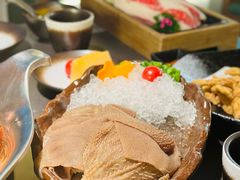 -湊湊火锅·茶憩(杭州湖滨银泰in77店)