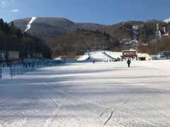 -亚布力新体委滑雪场