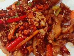 -喝丢一只鞋辣炒海鲜小烧烤(三八广场店)