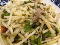 太湖芦苇根炒肉丝-呼吸森林·生态农庄农家乐私房菜