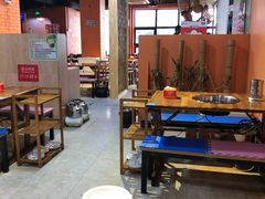 大堂-成都玉林串串香火锅(三八店)