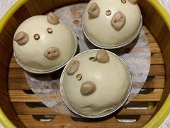 奶黄流沙包-东方之珠海鲜酒楼(南开店)