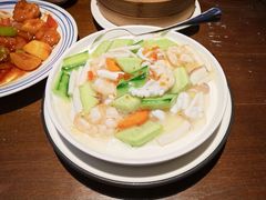 -皇后餐厅-煲仔·小菜·打边炉(古北店)