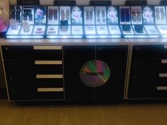 -miomi米欧米隐形眼镜(领展购物广场·中关村店)