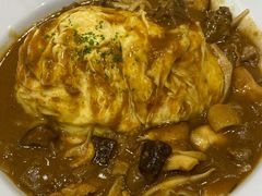 牛肉烩蛋包饭-CoCo壱番屋