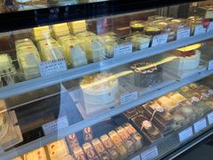 -红宝石·鲜奶小方(长阳店)