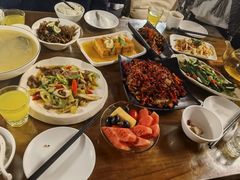 -隔壁老王·家常云南菜(花巷店)