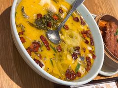 -荷花亭·湖北融合菜(十堰武商MALL店)