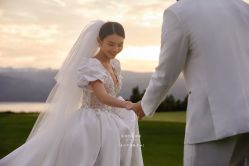 -乐派诗婚纱摄影