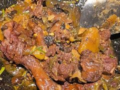 -万里闯关东铁锅炖菜馆(高新旗舰店)