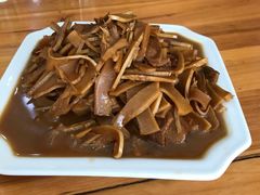 -山里人家土菜馆(茅山店)