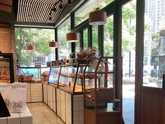 -Dough&Joe团憩(瑞虹天地月亮湾店)