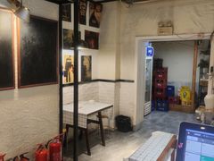 -狮龙啤酒烧烤屋(建二路店)