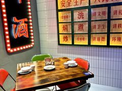 -黄弟大排档·湖南菜·小龙虾·小海鲜(凯旋北路店)