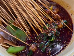 -拈签一笑黄牛肉辣卤串串