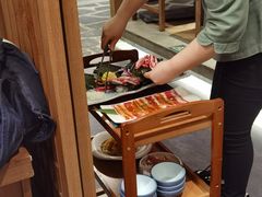 -明洞阿姨·韩式酱蟹烤肉·创意料理(三元桥店)