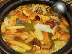 -一朵菌·野生菌探索家火锅(南亚店)