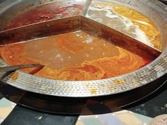 -廖掌柜·重庆鲜货火锅(上海首店)