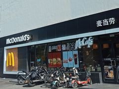 -麦当劳(青岛大学店)