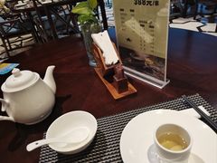 -蜈支洲岛珊瑚酒店临海阁中餐厅