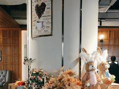 -卡普里披萨·牛扒·下午茶