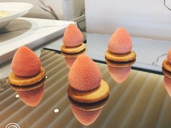 -圣丰索菲特·2 On 988 Café 自助餐厅