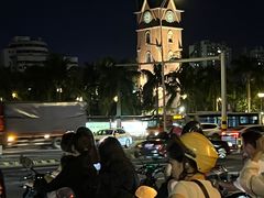 -海口骑楼小吃街