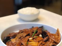 传统熘肝尖-闫府私房菜·老字号(恒隆店)