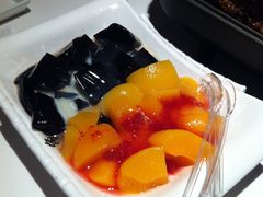 黄桃龟苓膏-鱼酷活鱼烤鱼(恒隆广场店)