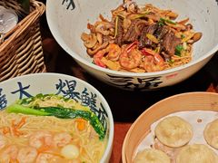 -李犟大爆鳝面·手工蟹黄包(湖滨西湖店)