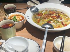 -太二酸菜鱼(武汉光谷保利店)