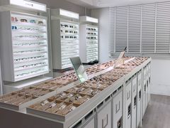 -目艮眼镜SHOWROOM(品牌集合店)